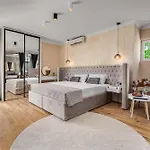 Lea Zadarvillas
