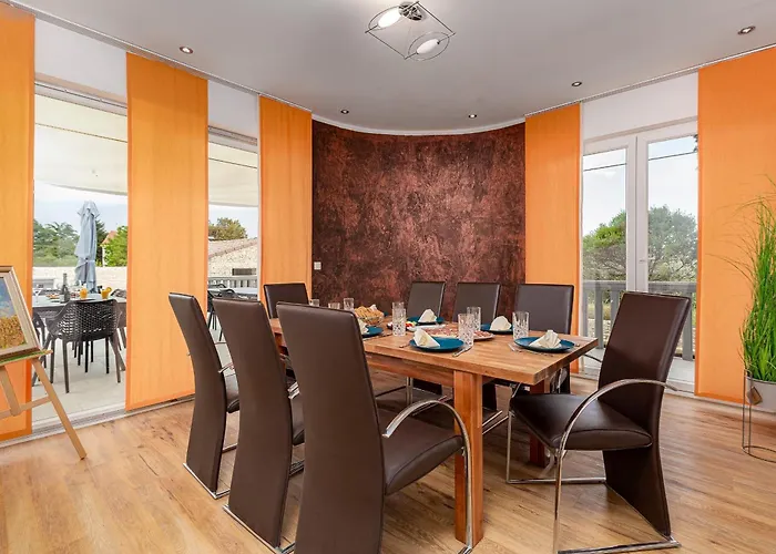 Lea Zadarvillas Βίλα *